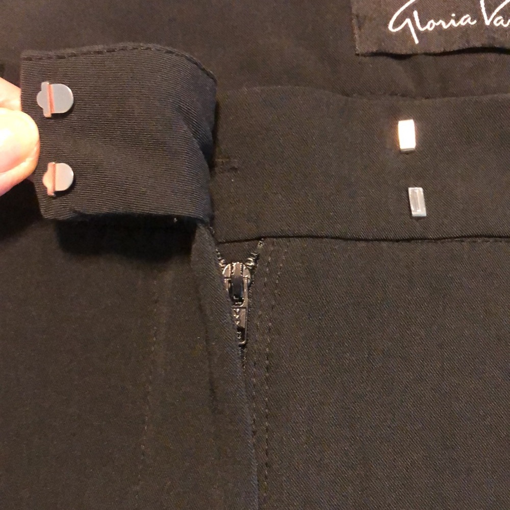 Gloria Vanderbilt City Short Black SZ 6 New With Tag! - Picture 9 of 9